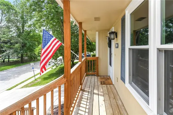2100 S 19th TER, Leavenworth, KS 66048