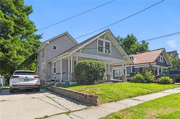 1110 W Waldo AVE, Independence, MO 64050