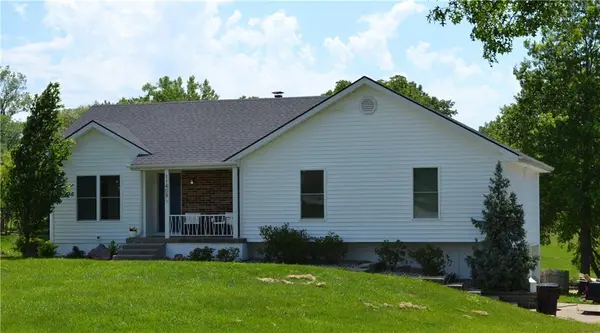 11408 NE State Route 33 HWY, Liberty, MO 64068