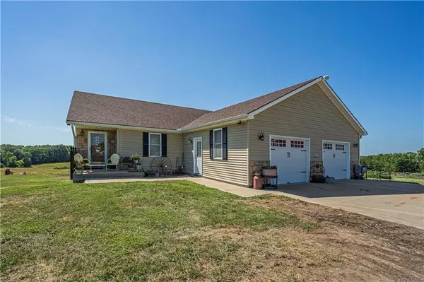 6455 SW Ore RD, Lathrop, MO 64465