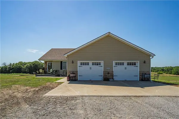 6455 SW Ore RD, Lathrop, MO 64465