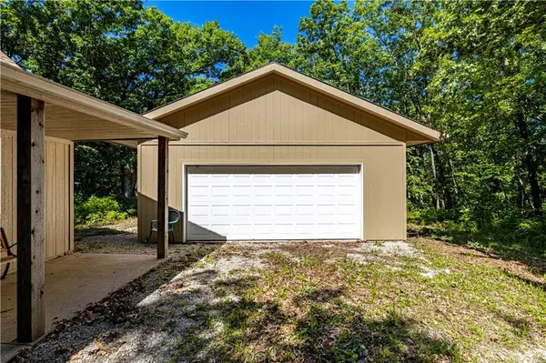 16121 Cherry TRL, Powersville, MO 64672