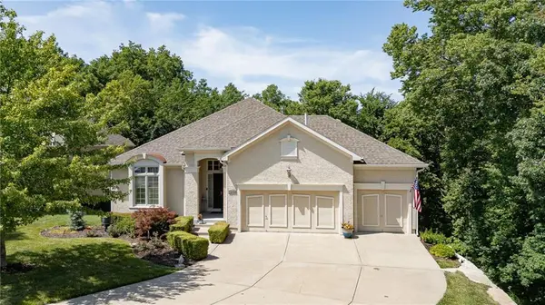 12704 W 49th ST,  Shawnee,  KS 66216
