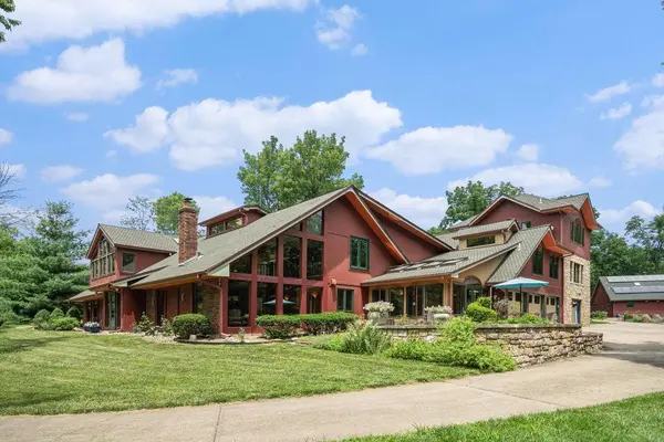 4821 Scottsdale CIR, Smithville, MO 64089
