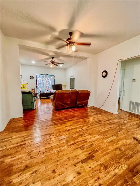 626 E 3rd ST, Cherryvale, KS 67335