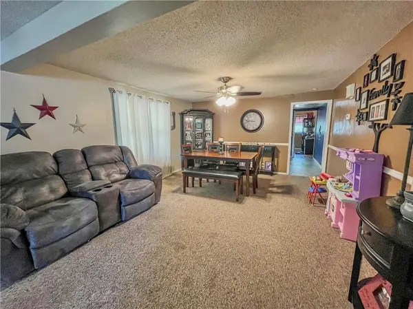 1206 Grand AVE, Parsons, KS 67357