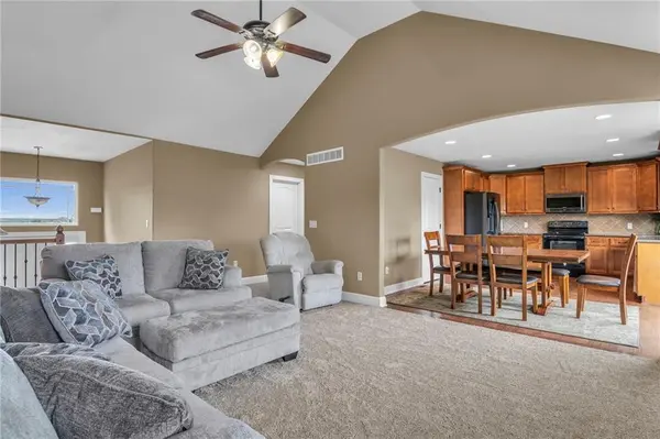 3217 N 124th ST Kansas City, KS 66109