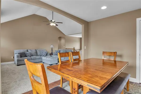 3217 N 124th ST Kansas City, KS 66109