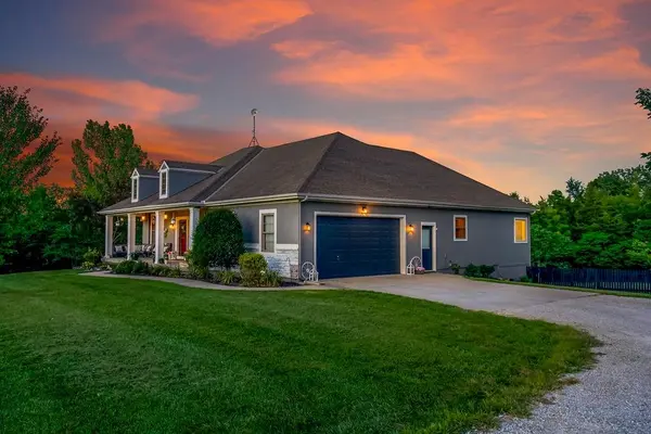 16463 W 295th ST, Paola, KS 66071