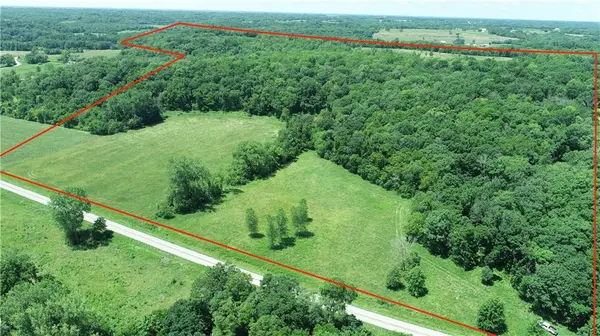 B HWY, Richmond, MO 64085