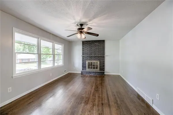 7405 Maywood AVE, Raytown, MO 64133