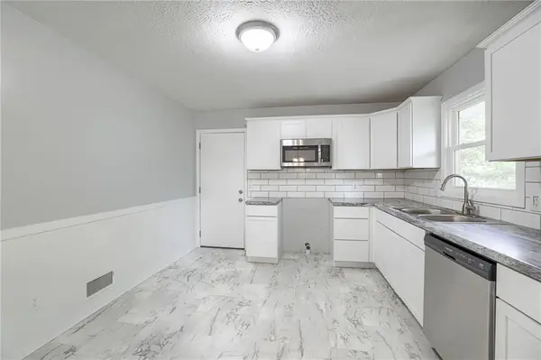 7405 Maywood AVE Raytown, MO 64133