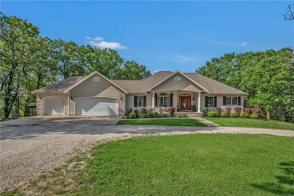 210 E 34th ST, Galena, KS 66739