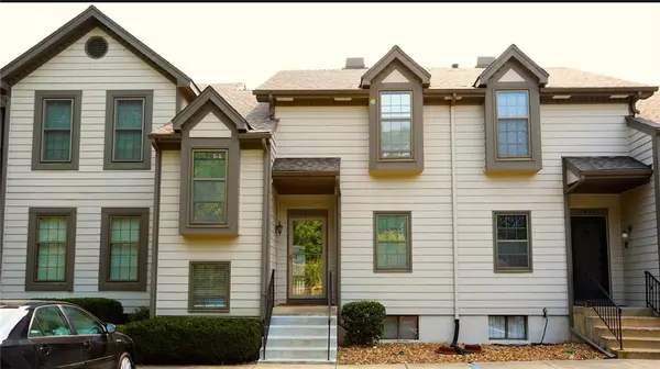 7442 Nall AVE, Prairie Village, KS 66208