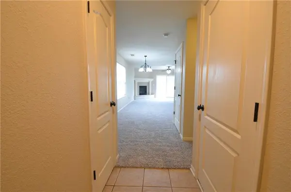 9335 N Main ST, Kansas City, MO 64155