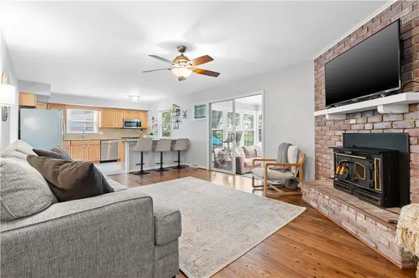 10004 Flora AVE, Kansas City, MO 64131