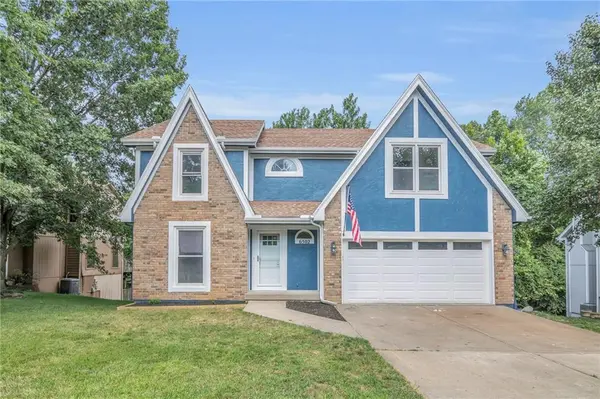 6502 NW Sioux DR, Parkville, MO 64152