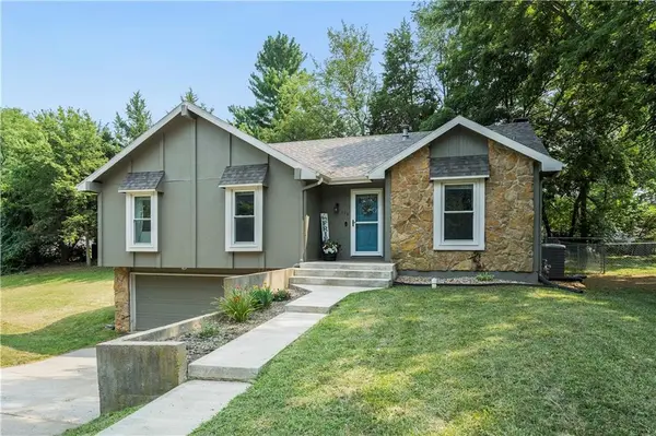 113 Dearborn CIR, Baldwin City, KS 66006