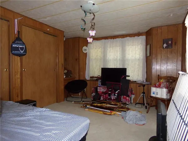 16548 Kenneth DR, Lawson, MO 64062