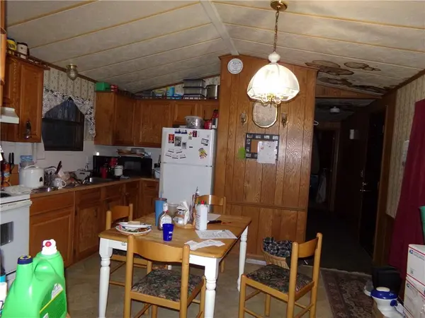 16548 Kenneth DR, Lawson, MO 64062