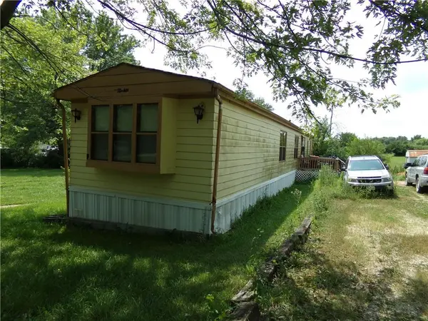16548 Kenneth DR,  Lawson,  MO 64062