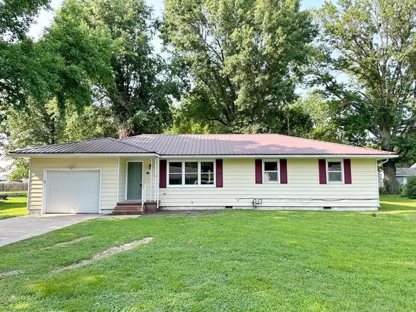 414 W 5th ST, Lockwood, MO 65682