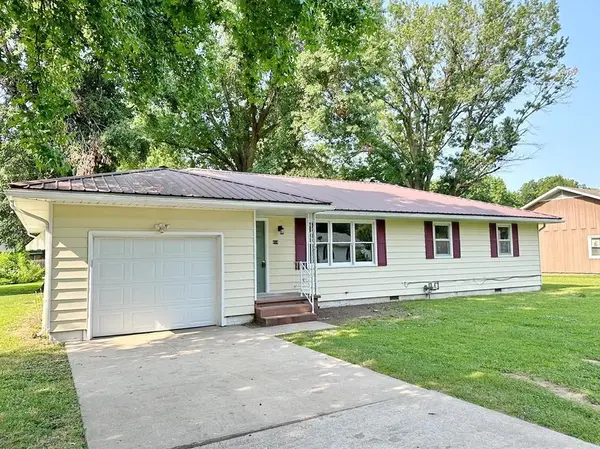 414 W 5th ST, Lockwood, MO 65682
