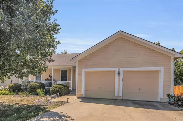 201 Mary WAY, Belton, MO 64012