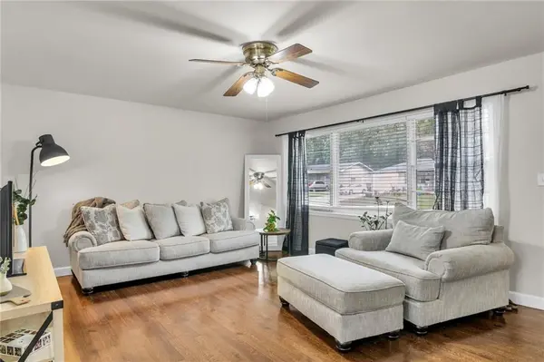 11303 Kensington AVE, Kansas City, MO 64137