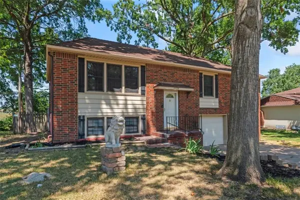 14236 E 35th TER #S, Independence, MO 64055