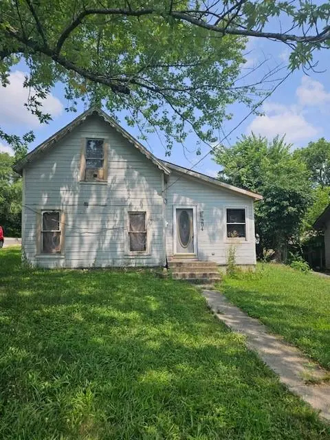204 W 3rd ST, Freeman, MO 64746