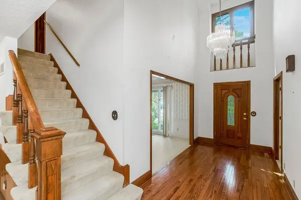 10006 W 121st ST, Overland Park, KS 66213