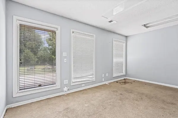 6540 James A Reed RD, Kansas City, MO 64133