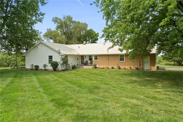 1615 N Outer Belt RD, Levasy, MO 64088