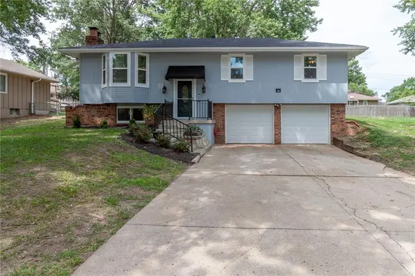 117 SW Chicago ST, Blue Springs, MO 64014