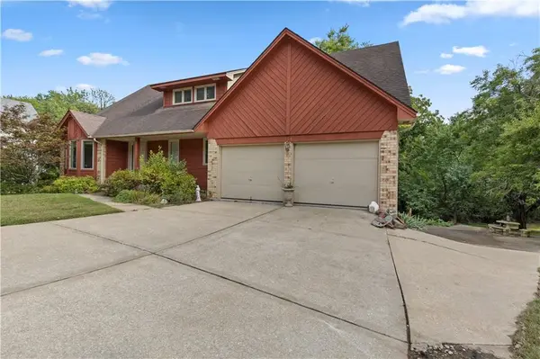 534 Edgewood DR, Warrensburg, MO 64093