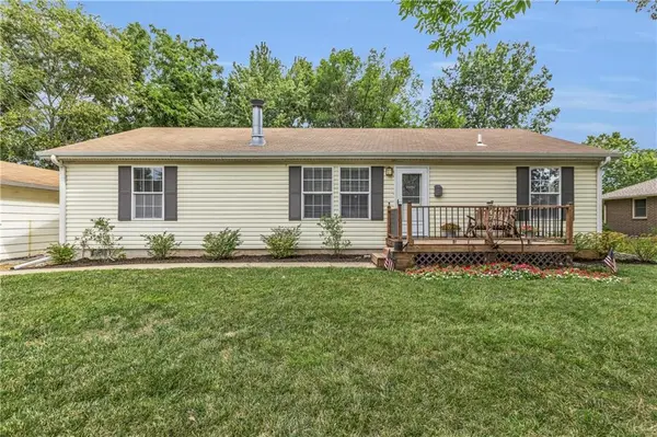 4706 E 138th TER, Grandview, MO 64030