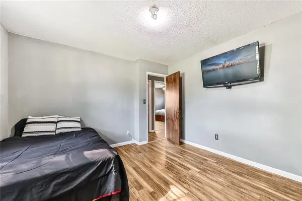 708 Creek AVE, Parsons, KS 67357
