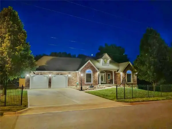 609 W Mason ST, Odessa, MO 64076
