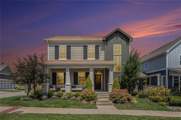 8806 NE 81 ST, Kansas City, MO 64158