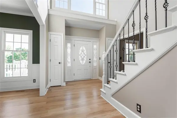 10420 S Redwing CIR, Olathe, KS 66061
