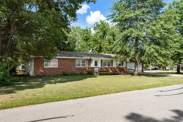 308 E Hulett ST, Edgerton, KS 66021