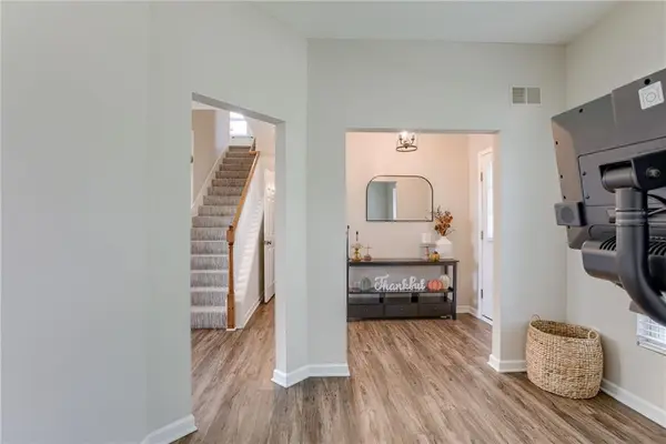 7915 N Lister AVE, Kansas City, MO 64119