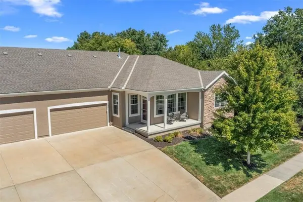 11585 S Bell Court DR #103, Olathe, KS 66061