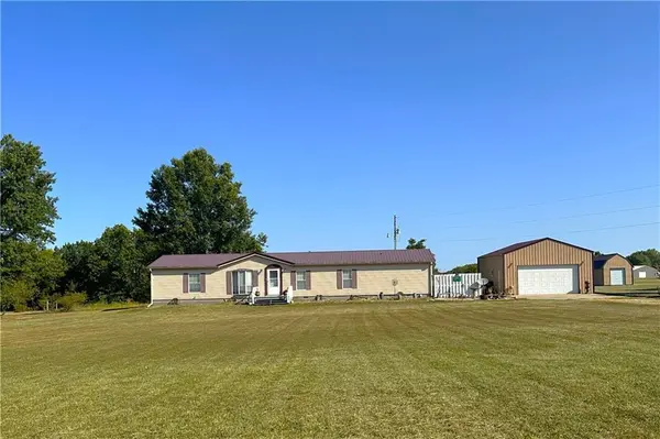 2316 NW County Rd 11662 N/A, Adrian, MO 64720