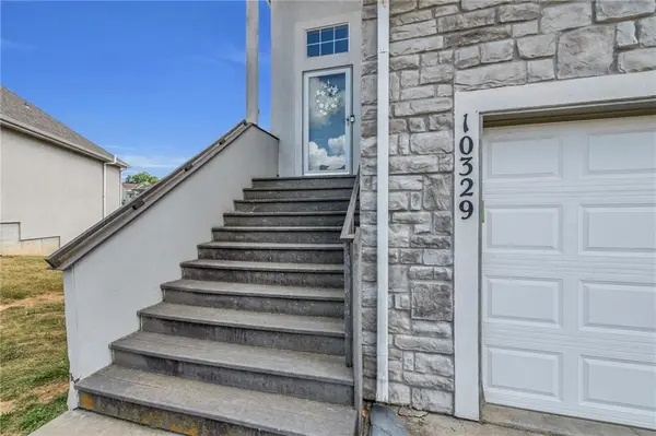 10329 Parkview AVE, Kansas City, KS 66109