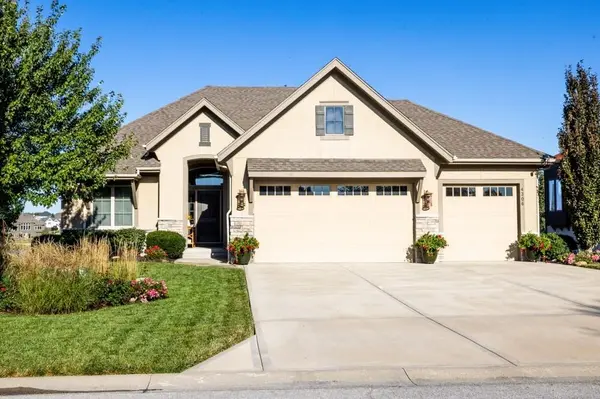 4306 N 141st PL, Basehor, KS 66007