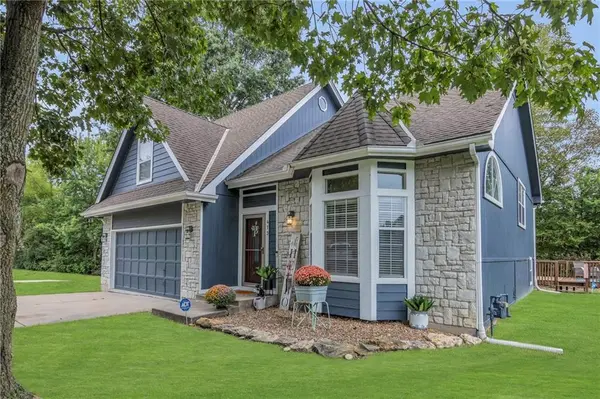 413 W Lynn ST, Lawson, MO 64062