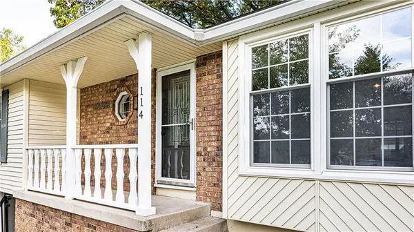114 James ST, Buckner, MO 64016