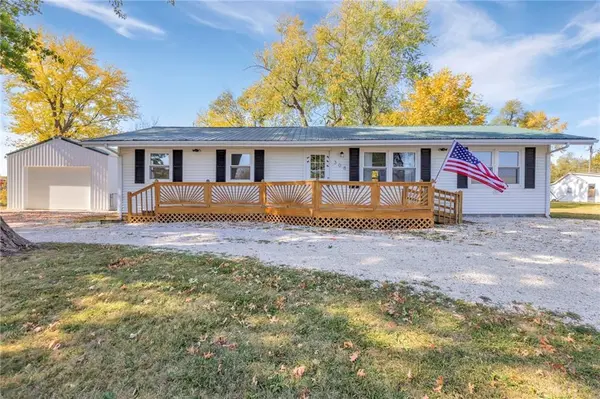 308 Lincoln ST,  Hillsdale,  KS 66071